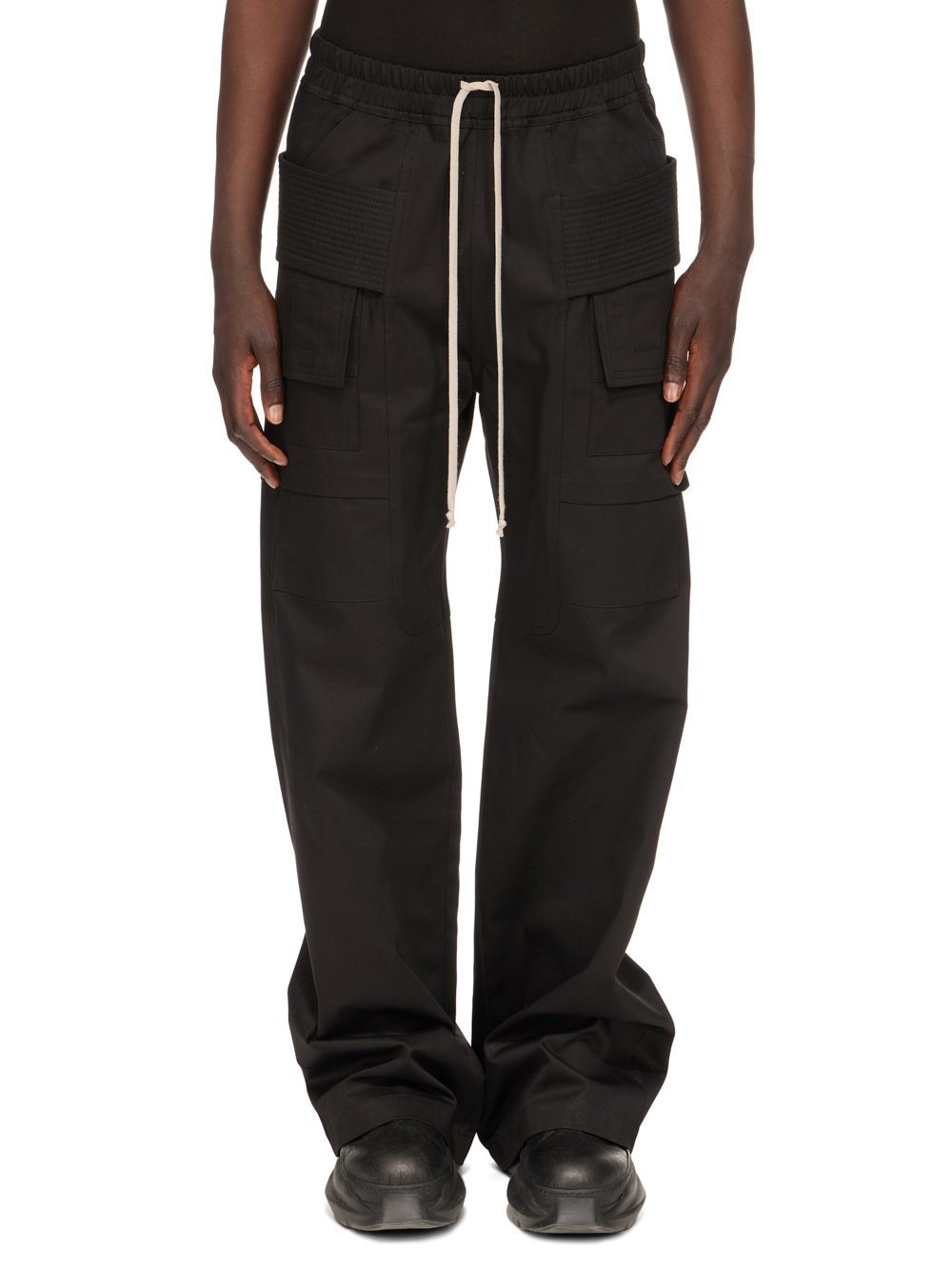 RICK OWENS FW23 LUXOR CREATCH CARGO DRAWSTRING IN BLACK COTTON TWILL RICK OWENS FW23 LUXOR CREATCH CARGO DRAWSTRING IN BLACK COTTON TWILL