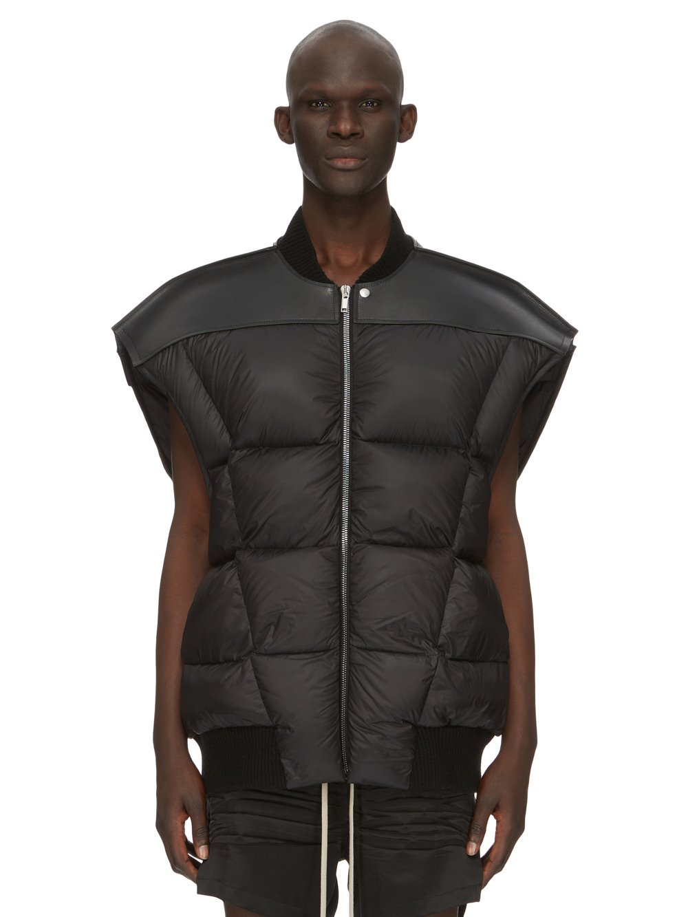 RICK OWENS FW23 LUXOR RUNWAY JUMBO FLIGHT VEST IN BLACK GROPPONE COW LEATHER AND RECYCLED NYLON