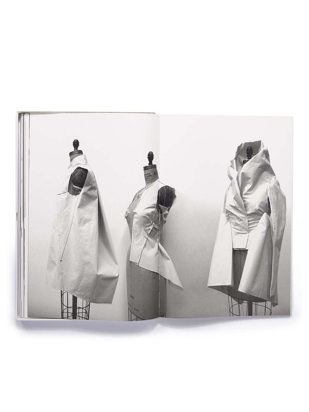 FW23 LUXOR - BOOKS - RICK OWENS