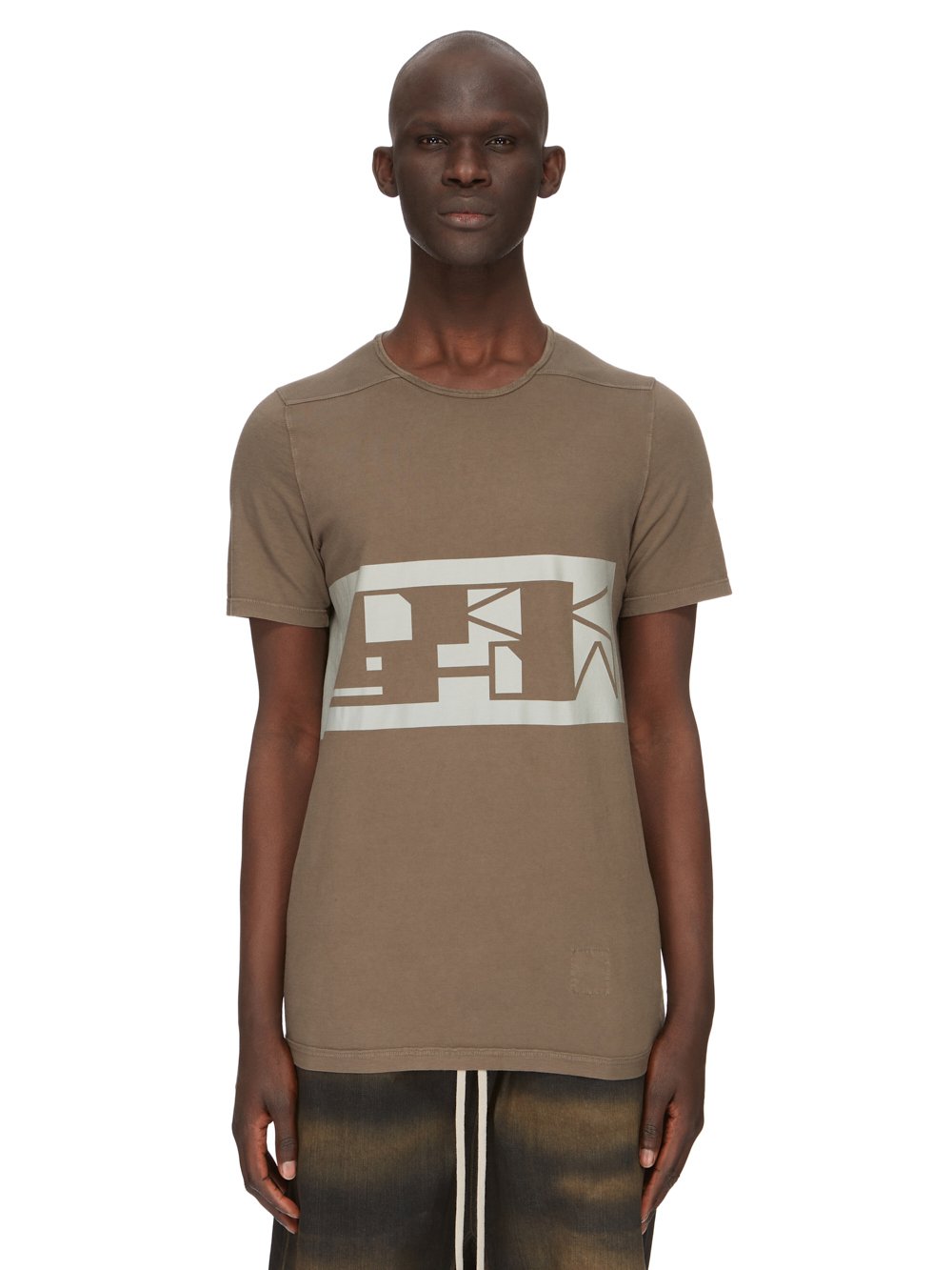 RICK OWENS FW23 LUXOR LEVEL T IN DUST AND PEARL MEDIUM WEIGHT COTTON JERSEY 