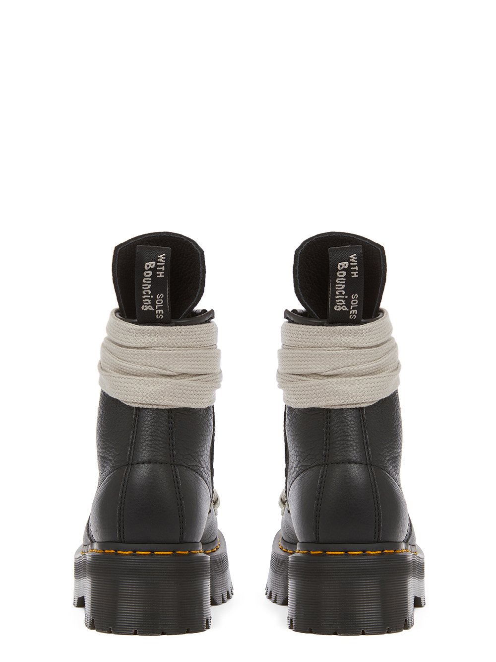 DR. MARTENS x RICK OWENS FW22 STROBE 1460 DR MARTENS BLACK BOOT IN MATTE GRAINY COW LEATHER. 