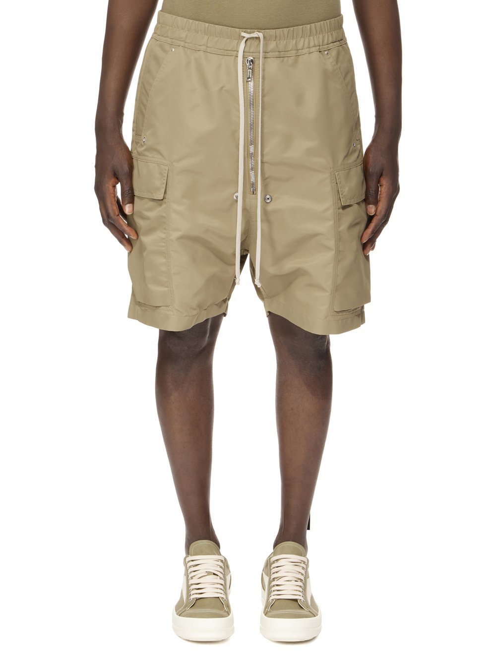 DRKSHDW FW23 LUXOR CARGOBELA SHORTS IN PALE GREEN RECYCLED BOMBER